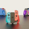 Перезаряжаемый JoyGrip в виде черепа для Nintendo Switch Неоновый красный Неоновый синий и Ко. JoyGrip - +