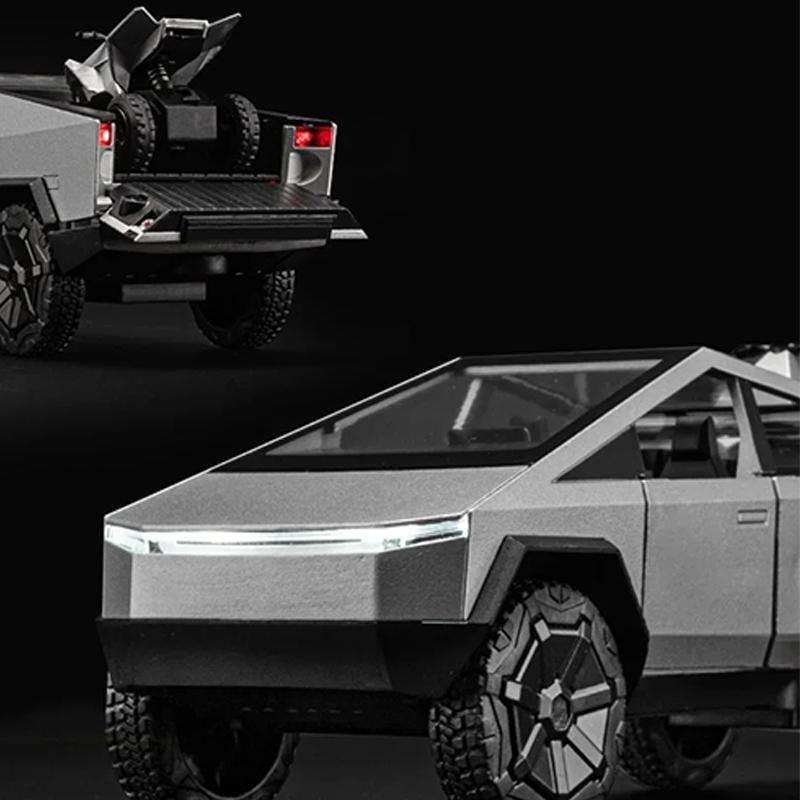 1/32 Cyber Toy Truck Pickup Trailer Alloy Car Model Diecasts Metal Toy Off-Road Vehicles Truck Model Sound And Light Kids Gifts