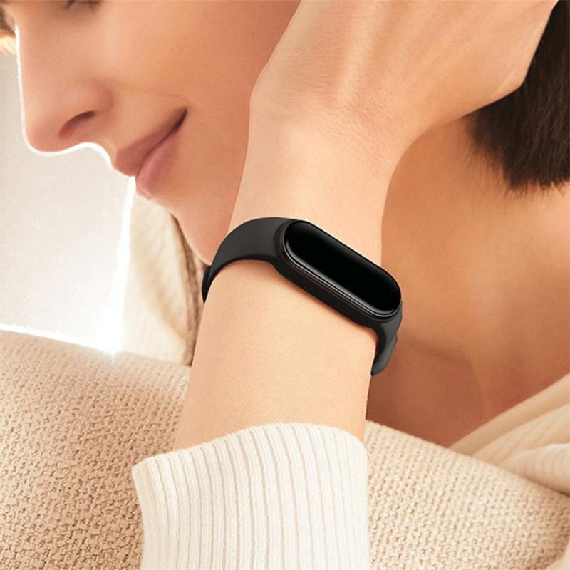 Умные часы M7 Монитор сердечного ритма и артериального давления Водонепроницаемые спортивные часы Совместимы с Android