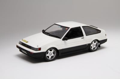 Серия Initial D 8 AE85 Levin Пластиковая модель 1/24 Нет. (Такэути Ицуки)