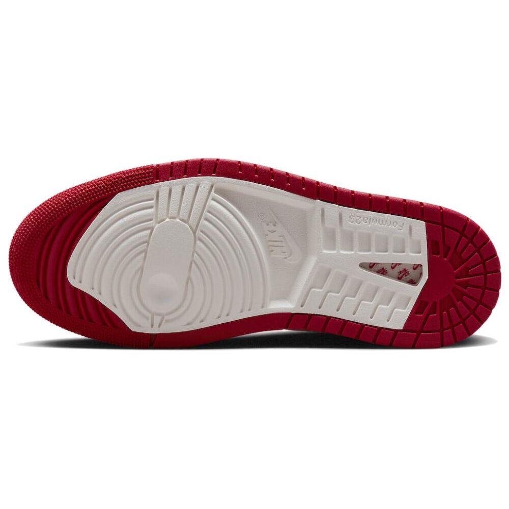 Женские кроссовки Air Jordan 1 High Zoom Comfort 2 ко Дню Святого Валентина White Summit-White Phantom DV1304-106