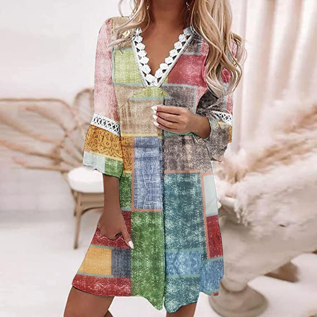 Fashion Women's V-neck Printed Lace Patchwork Bohemian Casual Resort Dress