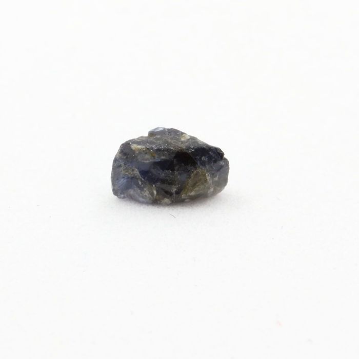 Pierres et Minéraux. Saphir. 0.770 ct Ambatondrazaka, Alaotra-Mangoro, Madagascar.