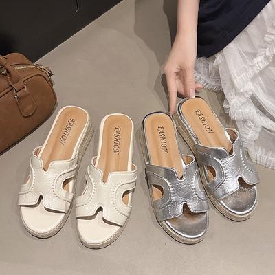 Женская обувь – Шлепанцы и вьетнамки