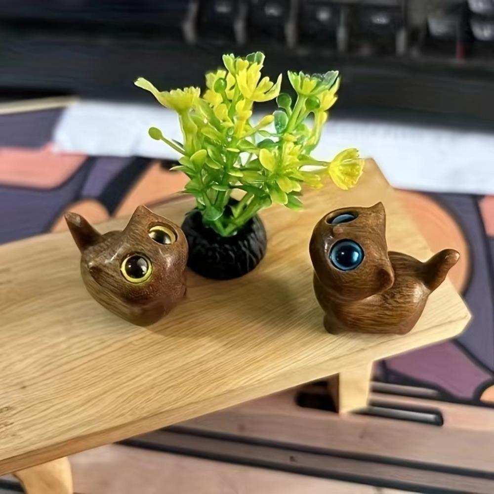 High Quality Handcrafted Kitten Figurine Wooden Miniature Cat Ornaments Carving Cat Event Souvenirs