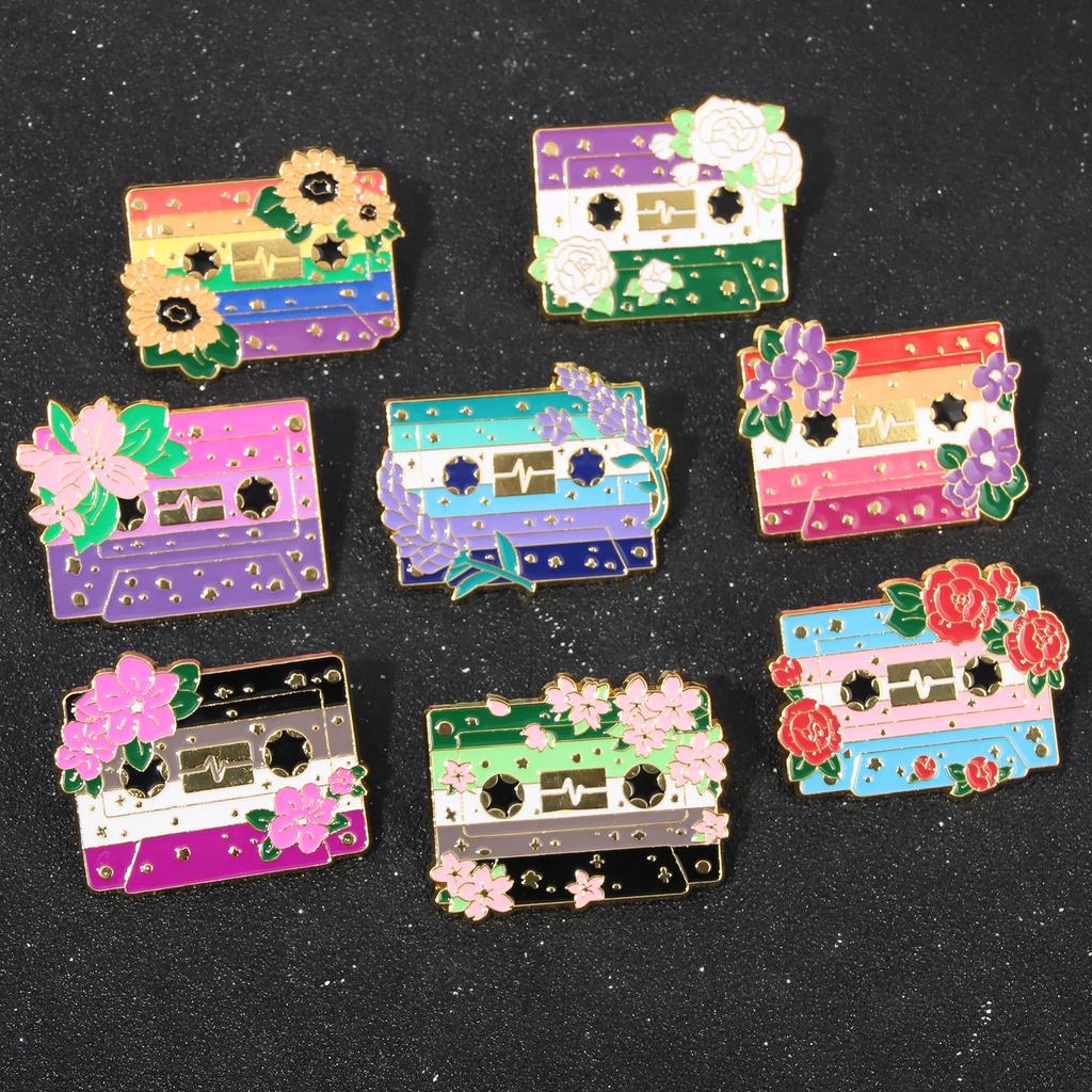Fashion Flower Cassette Radio Tapes Enamel Brooch Retro Pride Badge Pin Women Men Hats Bags Lapel Decoration Gift Accessories