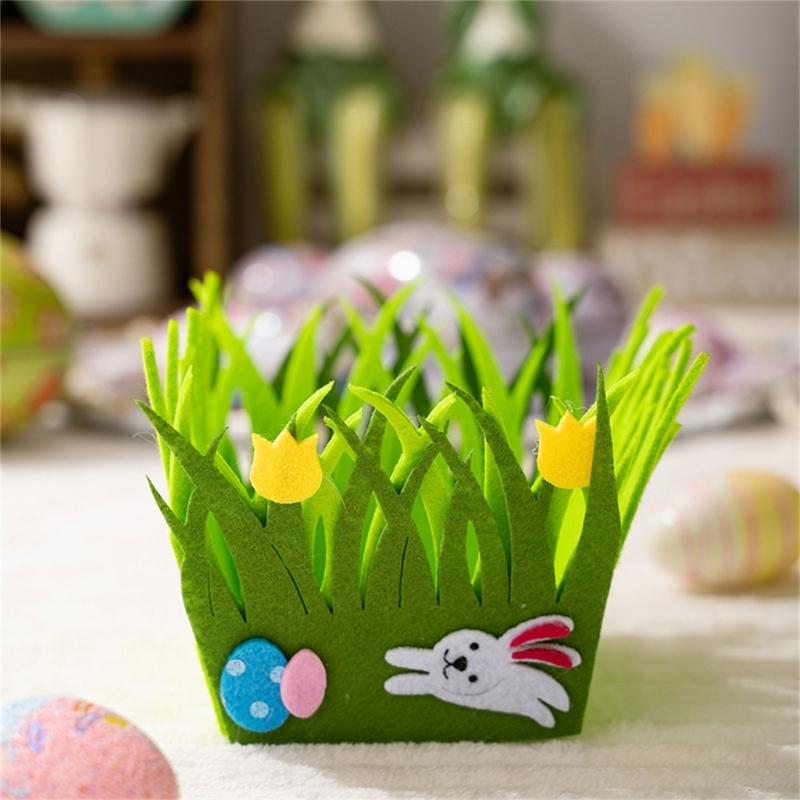 Яркая пасхальная корзина из нетканого материала с красивым рисунком. Идеально подходит для семейных встреч и школьных мероприятий. Легко чистить.