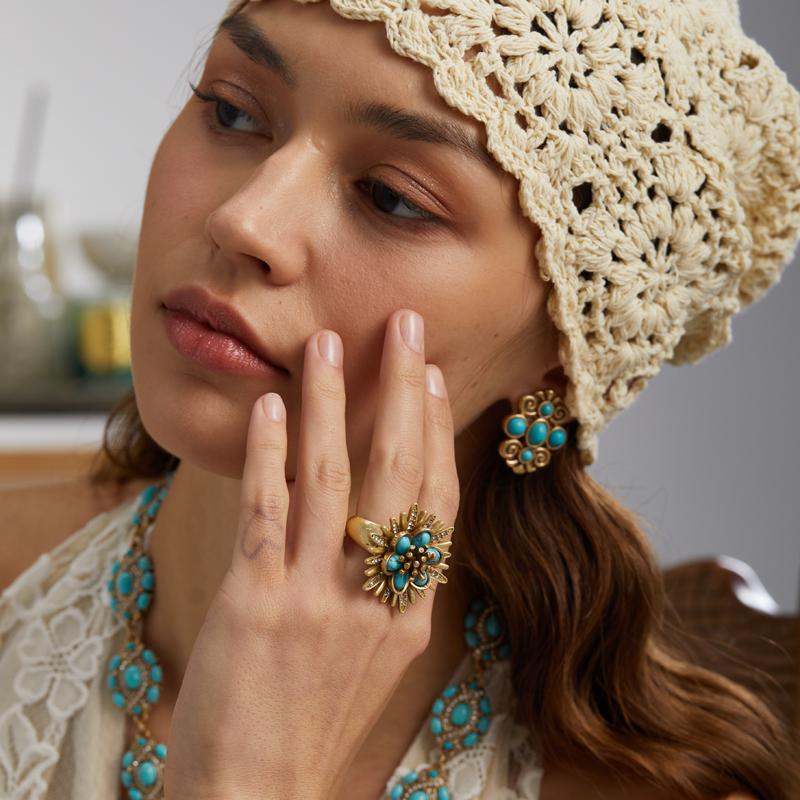 Luxury Gold Color Crushed Arrow Natural Stone Flower Vintage Rings for Woman Party Gift Antique Jewelry Korean Designer Open