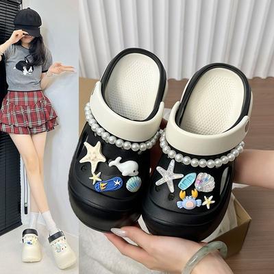 Универсальные нескользящие тапочки-мешки на голову 2025 лето и осень новая модная жемчужная цепочка маффин толстая подошва дырявые туфли женская уличная обувь