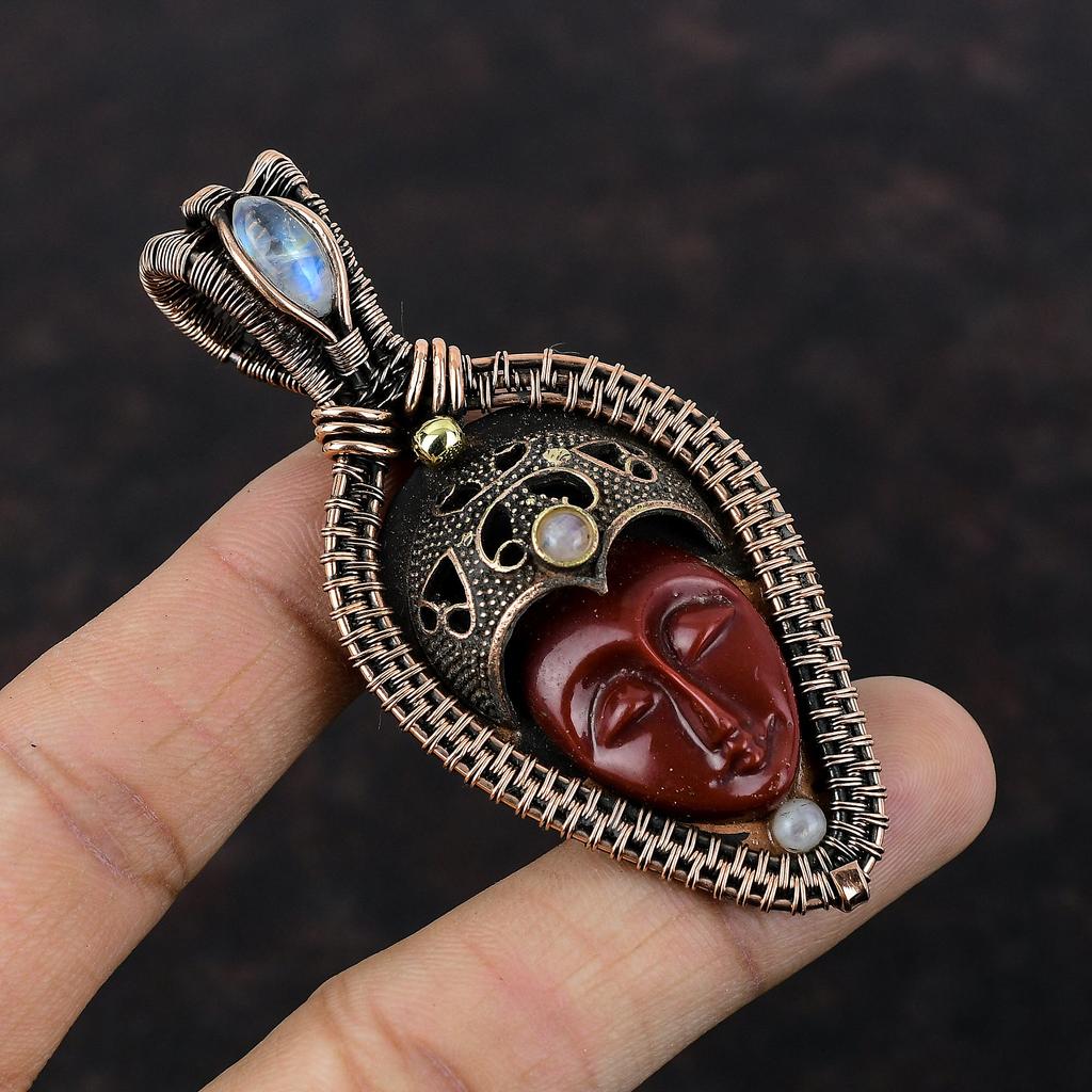 Подвеска с красным резным лицом из кости, обернутая медной проволокой, подвеска из драгоценного камня, ручная работа, подвески из радужного лунного камня, обернутые медной проволокой, ювелирное украшение в подарок жене