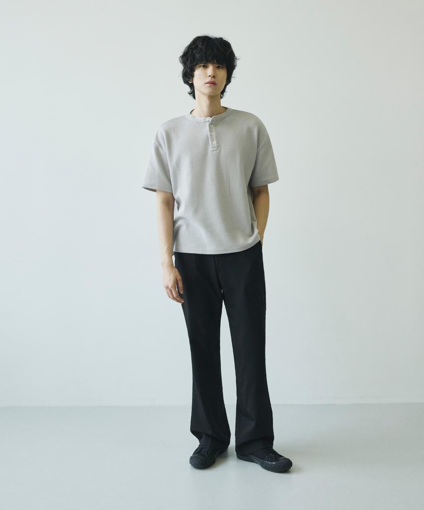 SIGNATURE Summer Bootcut Flare Fit Slacks [Black]
