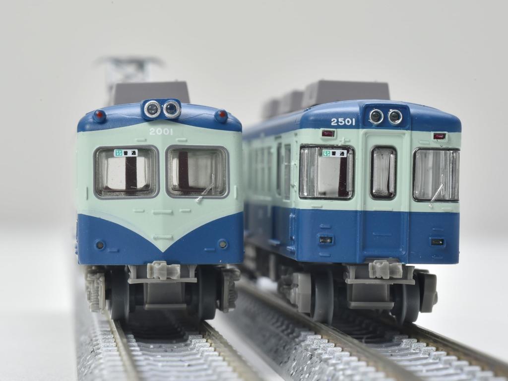 Коллекция железных дорог Tomytec Коллекция железных дорог Choshi Electric Railway Type 2000 Thank You 2001 Набор для формирования 2-вагонный