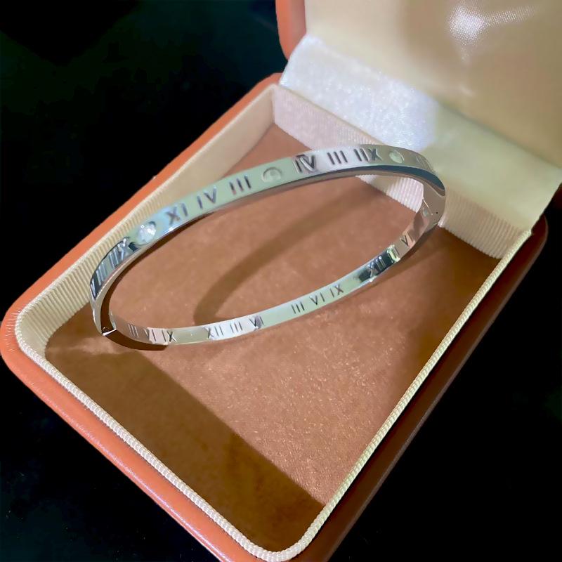 18k Rose Gold Diamond Buckle Bracelet - Korean Stylish Design, High-End Jewelry