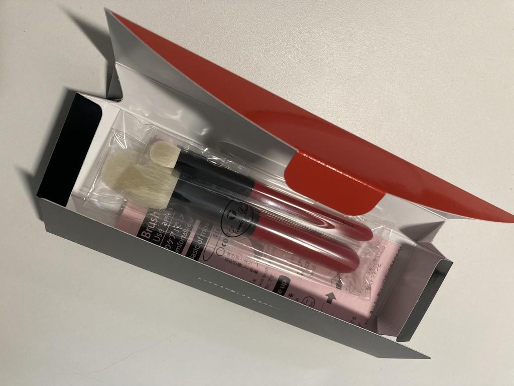 Набор из 2 кистей для макияжа Kumano от Takeda Brush Manufacturing a genuine small gift Co., Ltd. (в коробке)