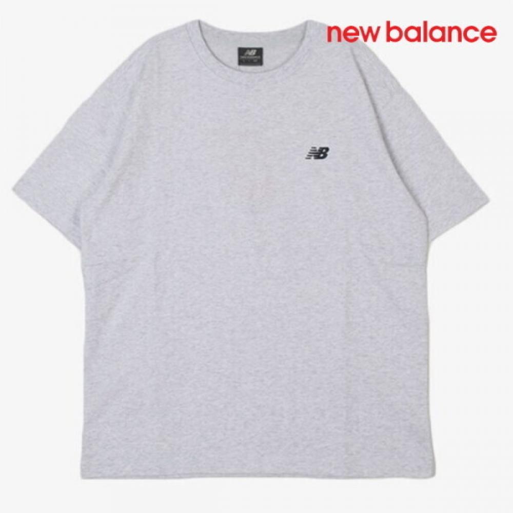 New Balance EssenTial SporTs Club ShorT Sleeve T H24 Nbnefco223
