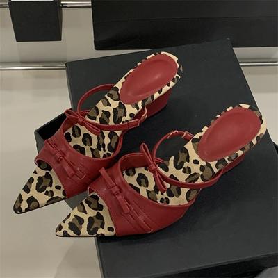 Eilyken Летние дизайнерские шлепанцы на танкетке Женские с острым носком на тонком низком каблуке Вечерние женские шлепанцы Zapatos De Mujer