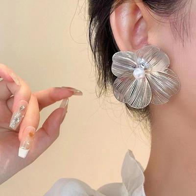 Крупные серьги-цветы с цирконом для женщин, роскошный дизайн, серьги-гвоздики для женщин, корейская мода, цирконовые аксессуары, рождественский подарок