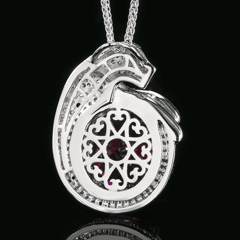 Осенне-зимние украшения Имитация синей шпинели Нефрит Ретро Подвеска-леопард Ожерелье Главный камень 18 * 20