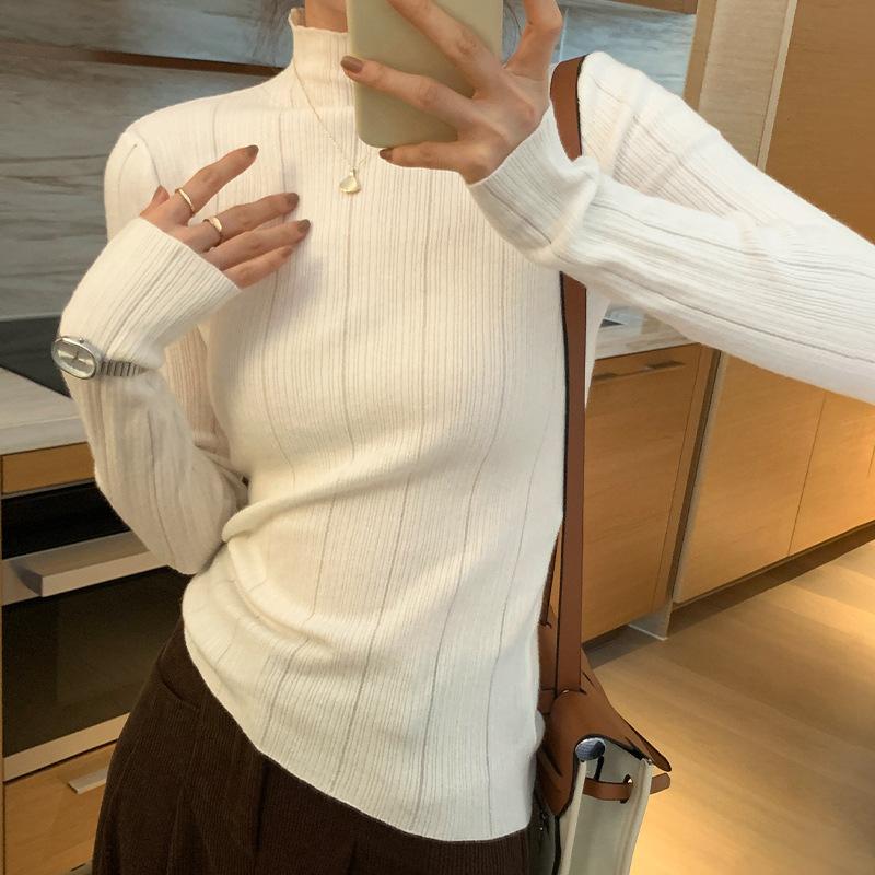 Высококачественная белая трикотажная нижняя рубашка для женщин на осень и зиму, полуводолазка в корейском стиле, внутренний топ, простой мягкий вощеный свитер