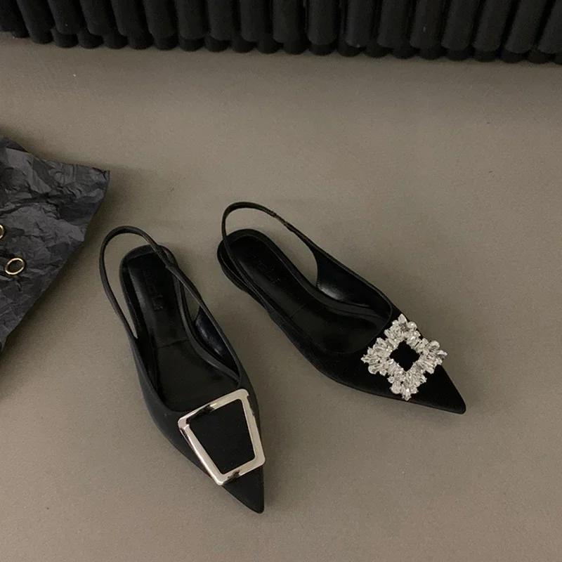 New Style Designer Style Women Sandals Shoes Fashion Rhinestone Slip On Flats Heels Ladies Pointed Toe Elegant Slingback Sandals