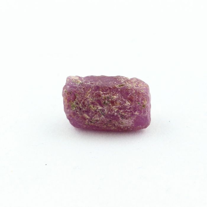 Pierres et Minéraux. Rubis.5.680 ct. Kiteto District, Manyara Region, Tanzanie.