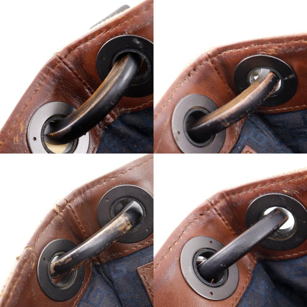 Gucci Сумка с деревянной ручкой 106493 бежевый холст Женская Б/У