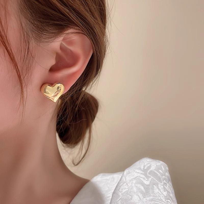 New Gold Color Brushed Heart-Shaped Earrings Women's Retro Metal Heart Shiny Light Luxury Exquisite Earrings Jewelry Party Gifts