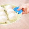 2Pcs Insulated Gloves Butterfly Shape Magnetic Pot Holder Covers Heat Resistant Silicone Hand Clip for Kitchen