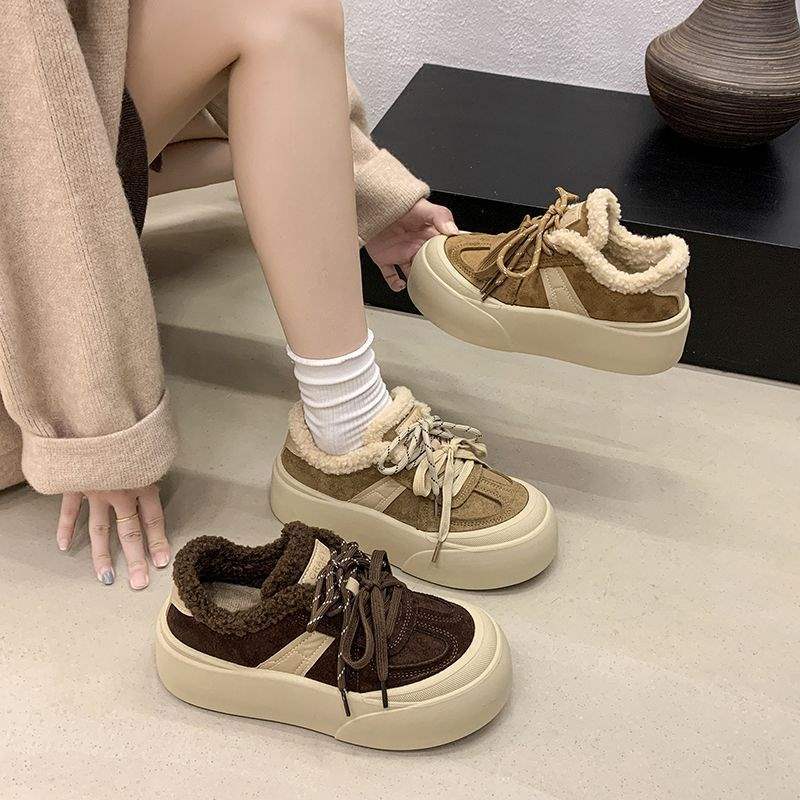 Platform Bread Shoes Women's 2025 Winter New Heightening Muffin Piled Warm Wool Cotton Shoes Casual Sports Board Shoes