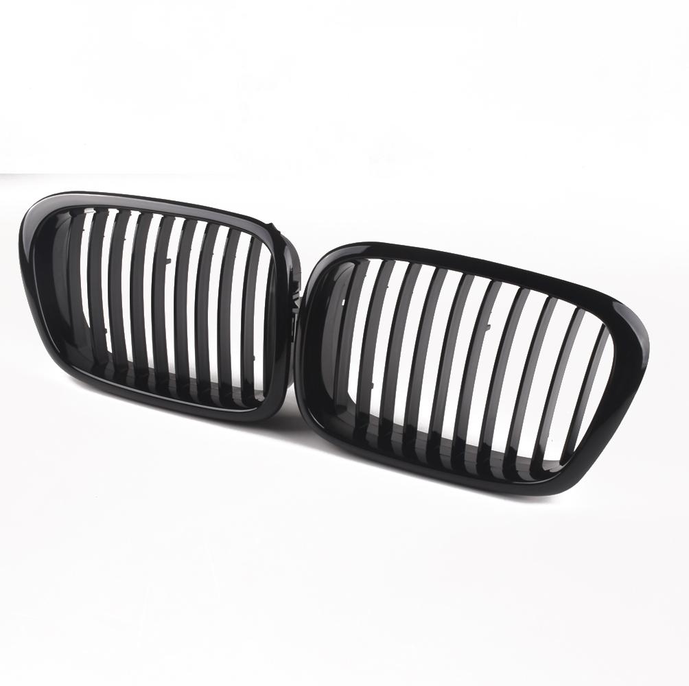 2pcs Style Car Front Black Wide Kidney Grille Grill for BMW E39 M5 Series 1997 1998 1999 2000 2001 2002 2003 520i 525 530