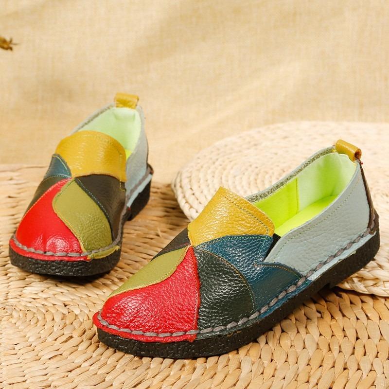 New Flat-soled Women's Shoes Leather Casual Color Matching Women's Single Shoes Medium and Large Size Shoes