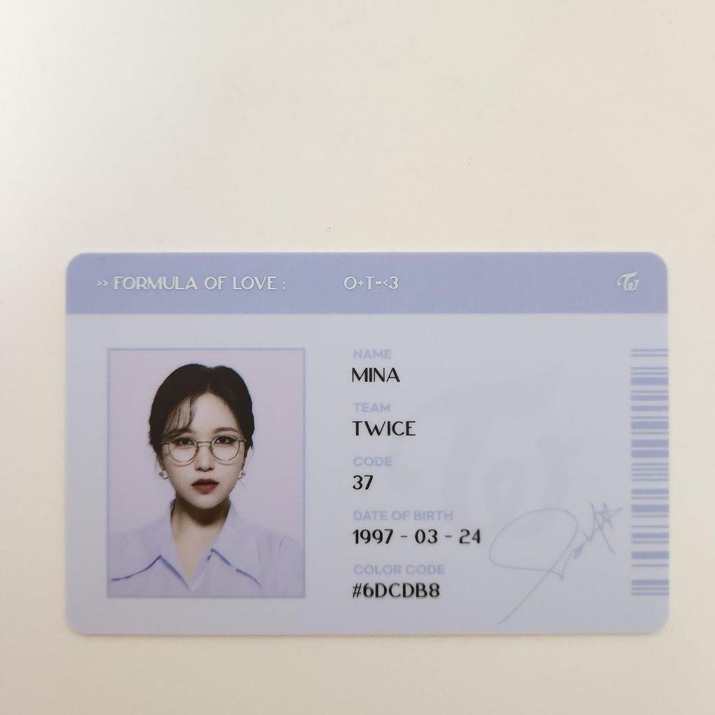 [Б/У] Набор из 7 коллекционных карточек TWICE Mina Formula of Love