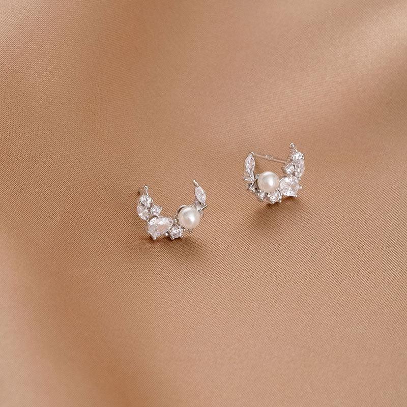 Banyan Tree S925 Silver Zircon Crescent Moon Earrings for Women - Korean Geometric Design