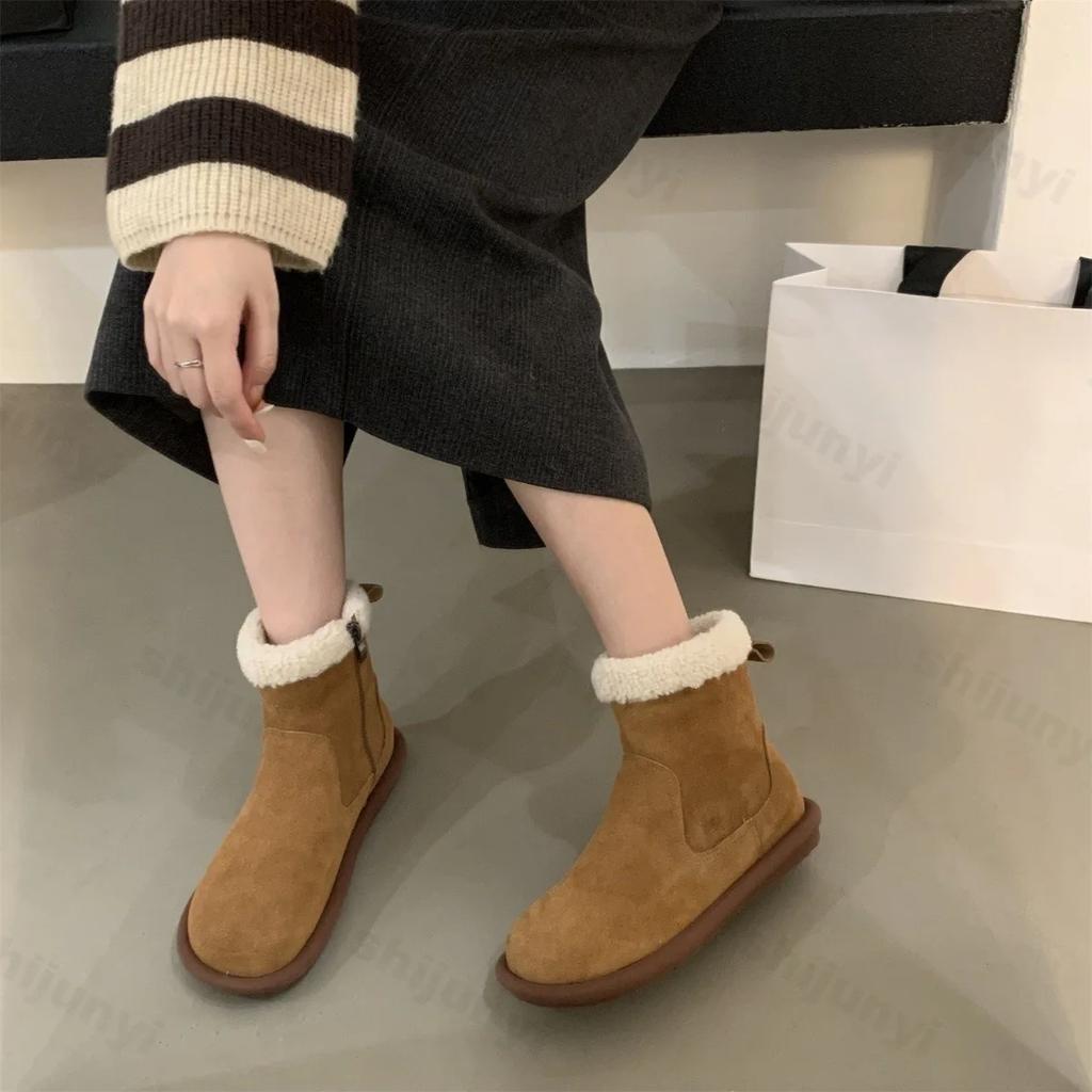 Suede Flat Women Snow Ankle Boots Designer Fur Short Plush Cotton Shoes 2025 Trend Warm Side Zipper Winter Snow Botas De Mujer