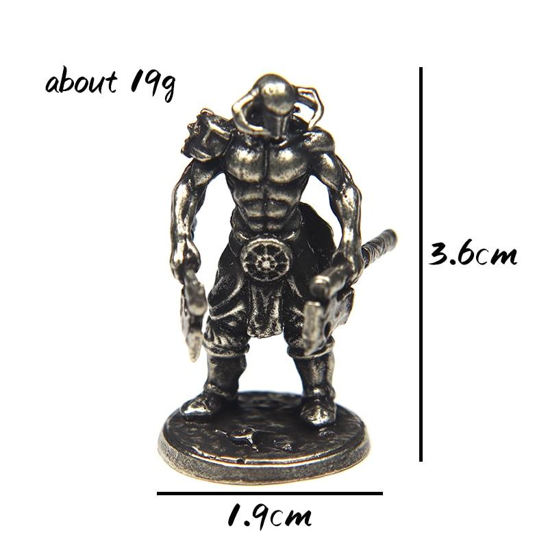 Белый медный металлический солидер, миниатюрная фигурка, винтажная сильная мужская воительница, украшение для рабочего стола, аксессуары, игрушка в подарок