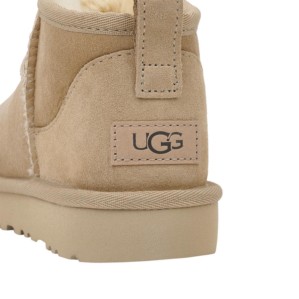 UGG Классические ультра мини-ботинки Sand женские кроссовки кремовые 1116109-SAN