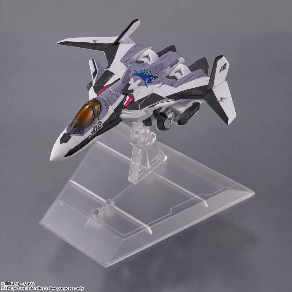 МИНИ-СЕАНС Macross Delta VF-31F Siegfried (Машина Мессер Ильефельд) с Канаме Буканир примерно. Подвижная фигурка из окрашенного ПВХ и АБС-пластика высотой 100 мм