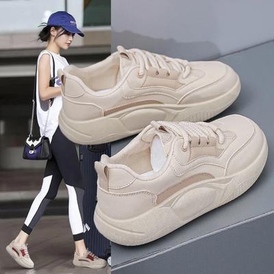 Женские повседневные кроссовки, новая весенняя модная дышащая женская спортивная обувь на шнуровке с сеткой для студентов, прогулочная обувь на платформе