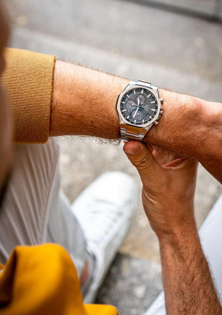 Casio Edifice Smartphone Link Watch EQB-1100YD-1AJF Men's