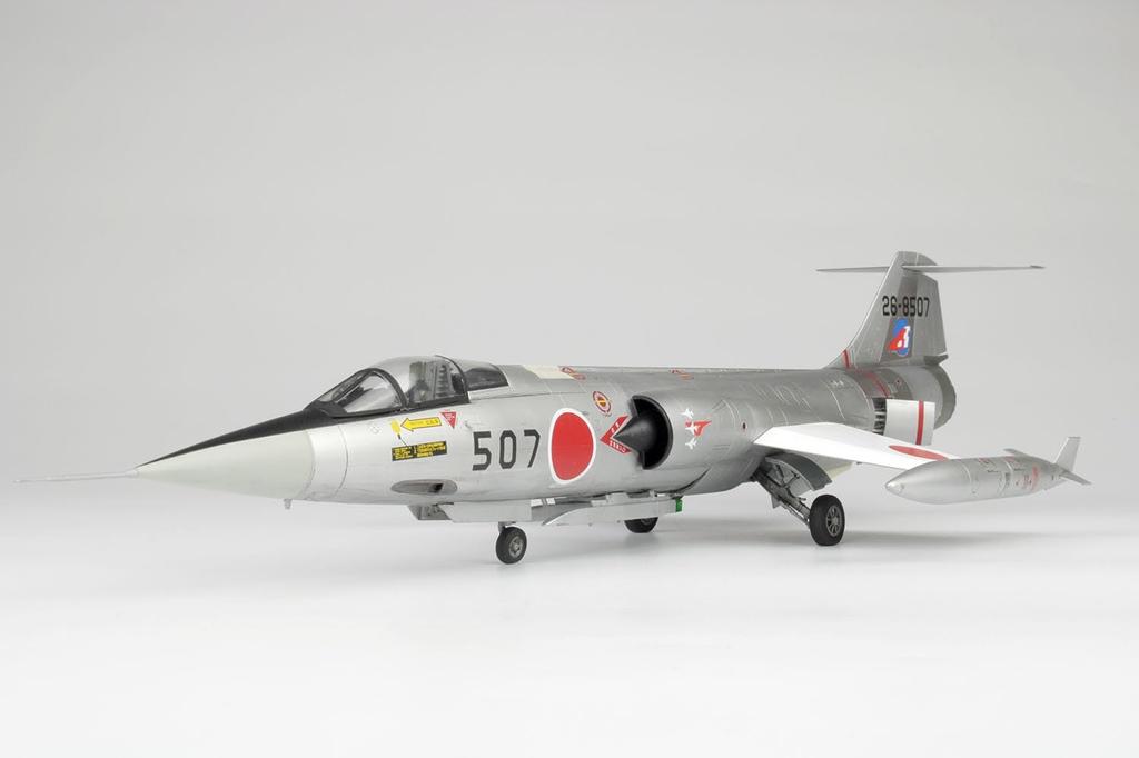 Platts Air Force Starfighter Battle 1980 205th Squadron Plastic Model 1/48 Self-Defense F-104J "Glory" AE-41 (Airplane)