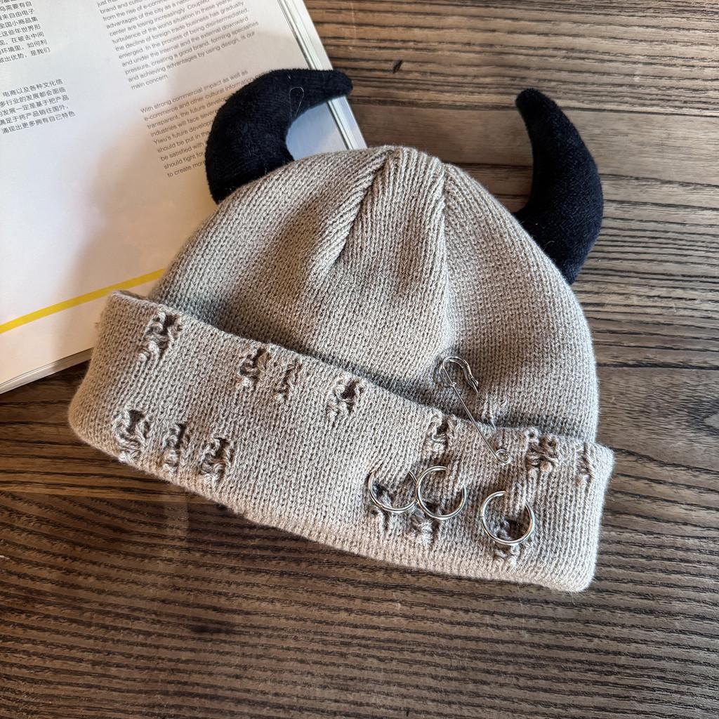 Acrylic Knit Hat For Men Women Winter Warmth Breathable Fashion Street Style