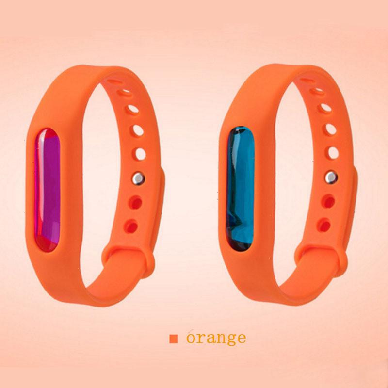 Регулируемый браслет от комаров с растительными эфирными маслами в силикагеле - доступен в нескольких цветах