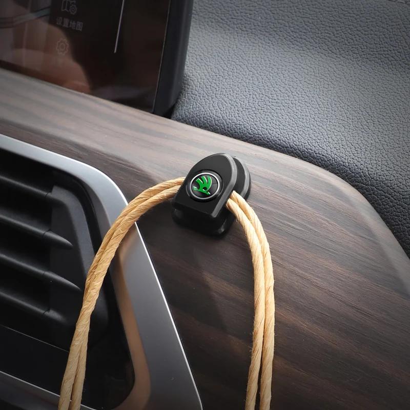 AEA1 4Pcs Car Hook Clips Storage Auto Interior Accessories For Skoda A7 Fabia Superb Yeti Octavia Enyaq Rapid Kodiaq Kamiq Karoq Vrs