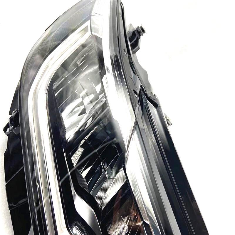 Светодиодная фара в сборе для Volkswagen Bora 19/20 модельного года с оригинальным задним корпусом