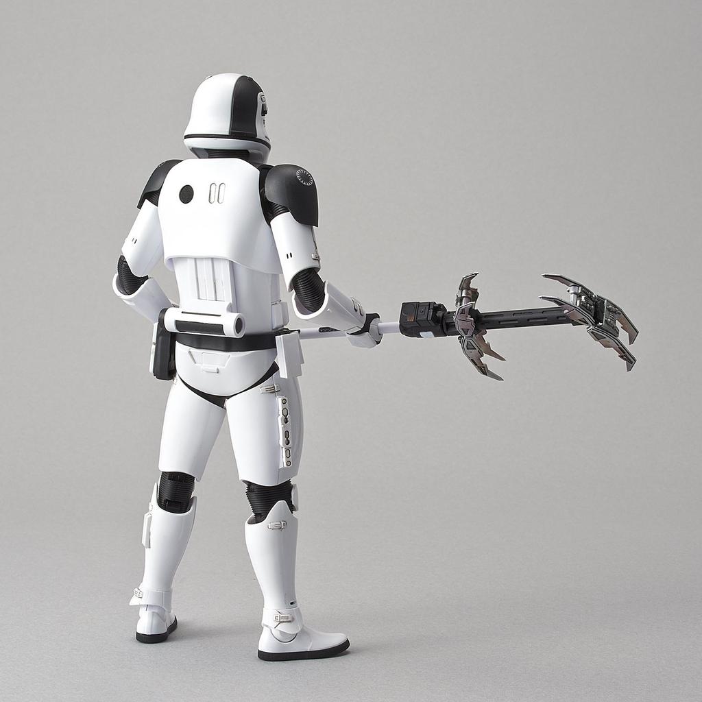 Star Wars: The Last Jedi First Order Stormtrooper Executioner 1/12 Scale Plastic Model