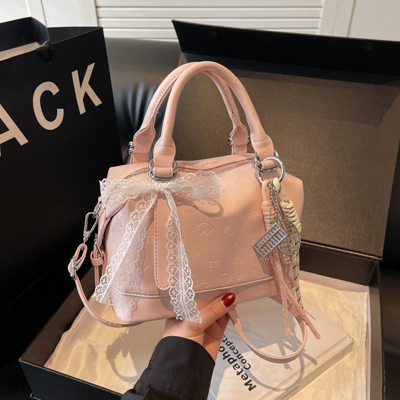 Bag 2025 New Trend Niche Design Simple Portable Messenger Bag Sweet Silk Scarf Shoulder Bag