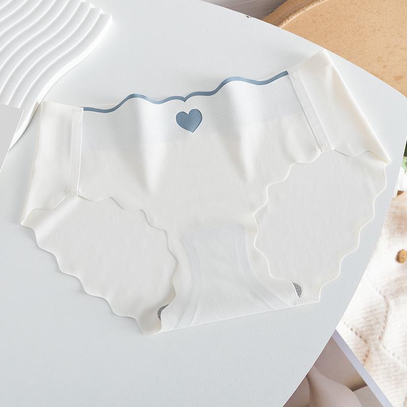 Women's Ice Silk Seamless Mid-Waist Briefs - Summer Thin Style, Plus Size, for Teenage Girls