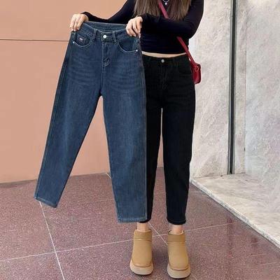 Женские узкие черные джинсы-гаремы-морковки длиной девять пунктов на весну и осень 2024 года