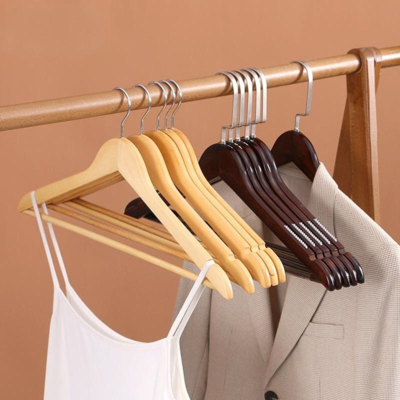2/4 Wooden Hangers Solid Wood Hangers Clothing Store Wardrobe Wooden Clothes Hangers Home Seamless Adult Clothes Rack