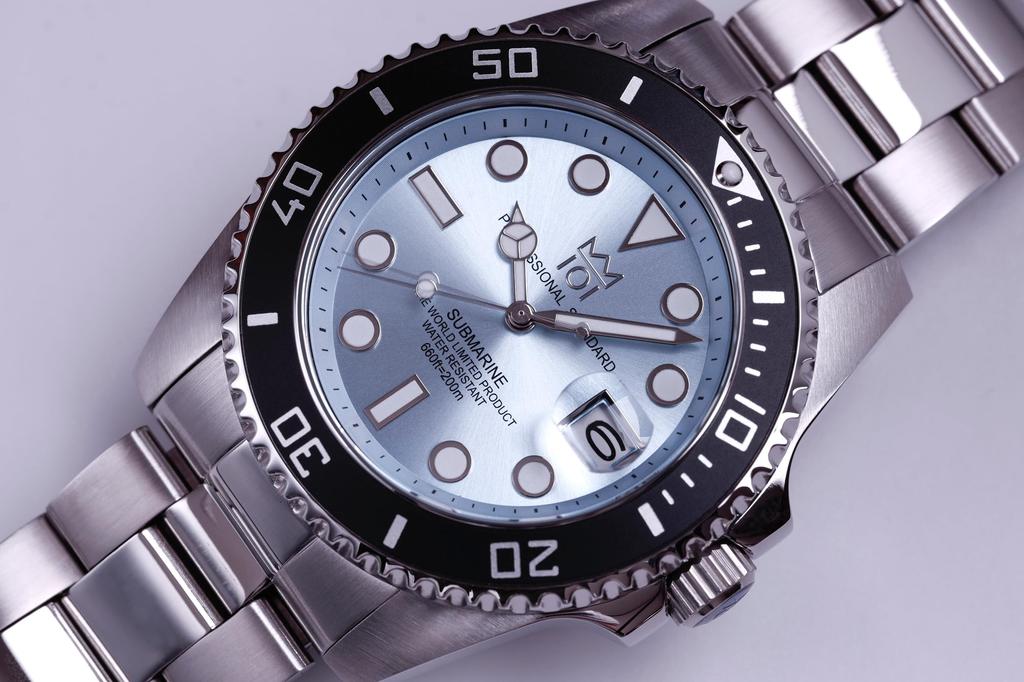 НОВАЯ модель часов Hyakuichi кварцевые часы с дисплеем даты 20 ATM водонепроницаемые часы [HYAKUICHI 101] № 1 дайверские HYAKU1-001 (Голубой лед)